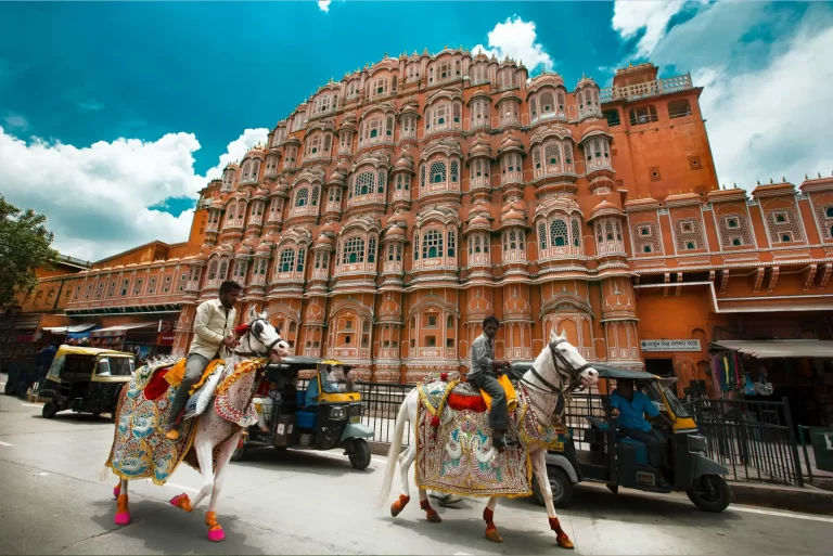 Delhi to Jaipur Taxi Service